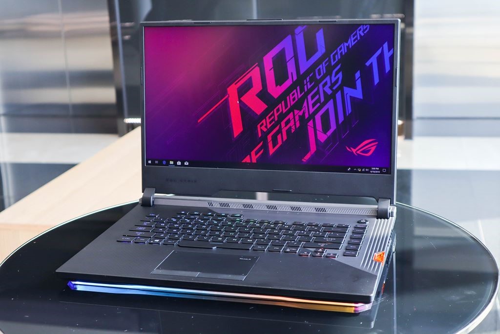 ASUS ROG Strix SCAR III – Chiến binh đắc lực của các game thủ